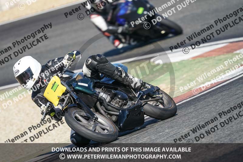 cadwell no limits trackday;cadwell park;cadwell park photographs;cadwell trackday photographs;enduro digital images;event digital images;eventdigitalimages;no limits trackdays;peter wileman photography;racing digital images;trackday digital images;trackday photos